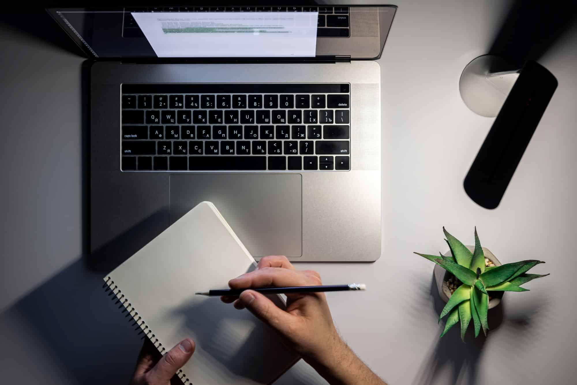 Your Brand's Voice, Perfectly Penned